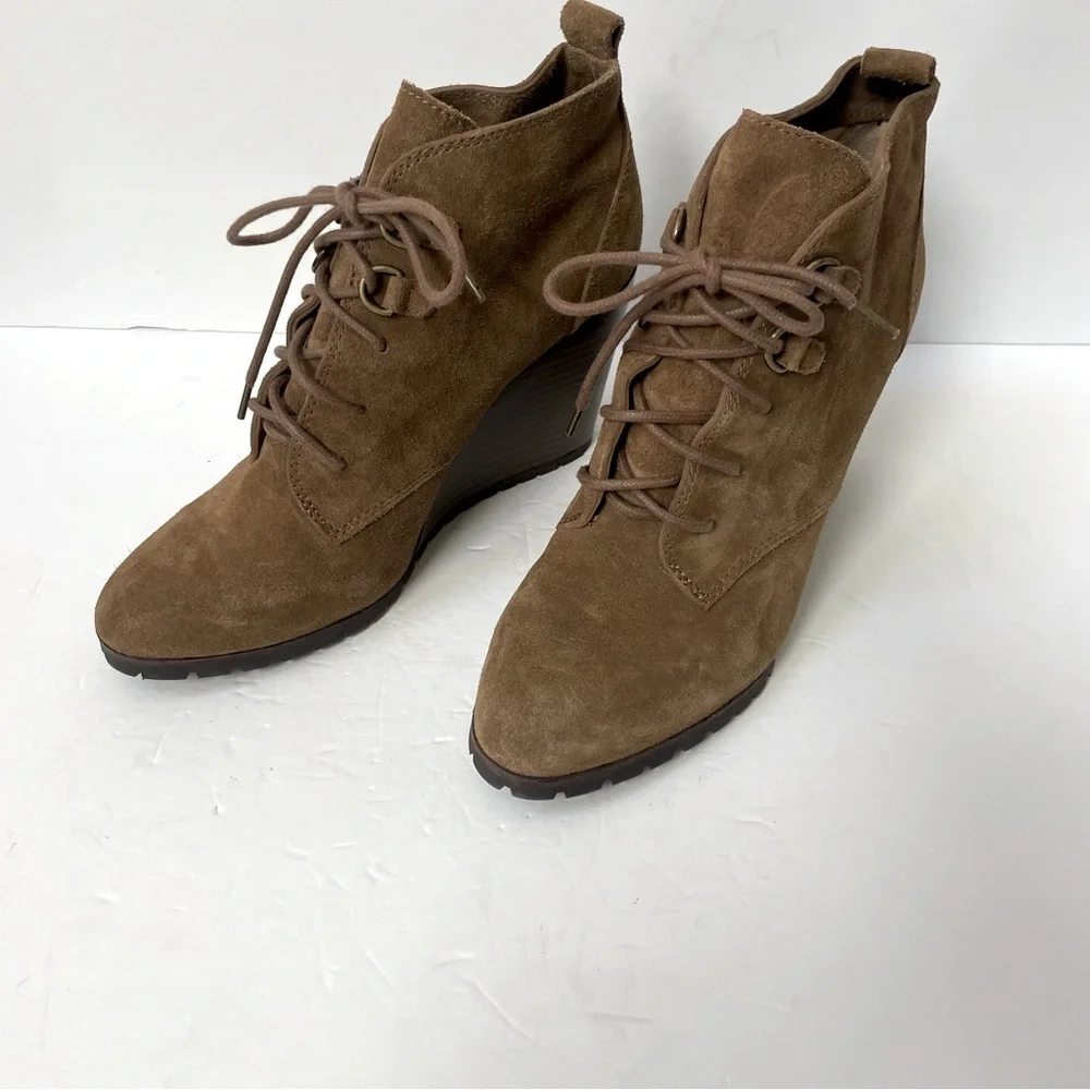 Anthropologie Splendid Paris Brown Suede Wedge Lace-Up Ankle Booties Size 9
